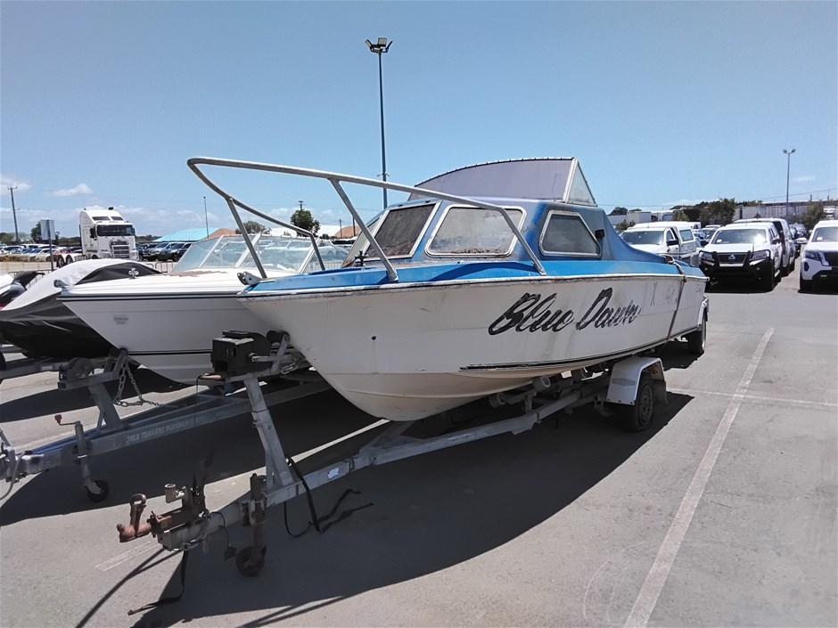 Stejcaft Cabin Power Boat