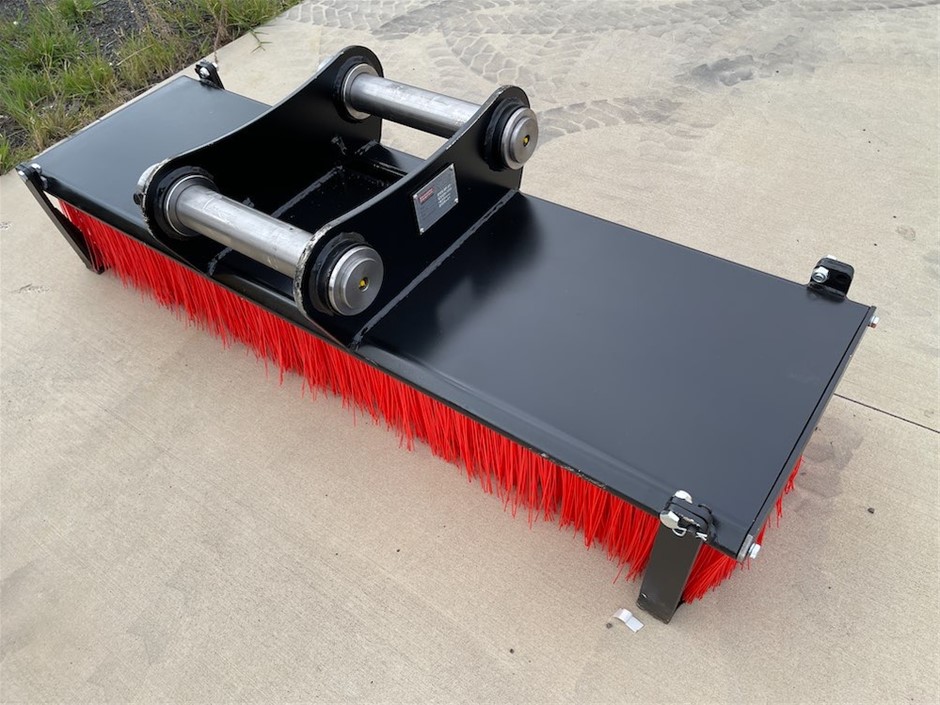 1800mm Broom Attachment to suit 18-25T Excavator (Unused)