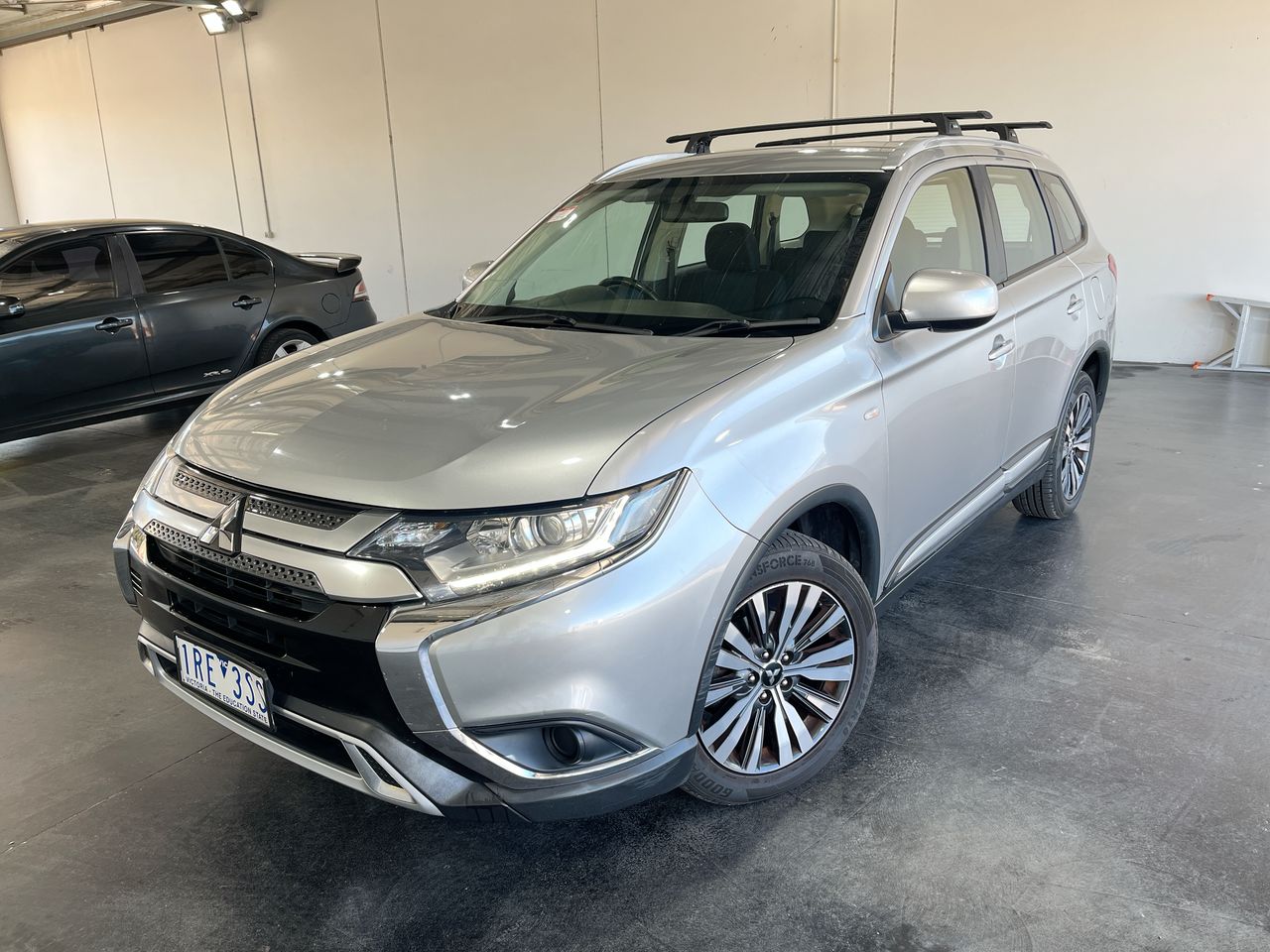 2018 Mitsubishi Outlander ES AWD ZL CVT 7 Seats Wagon
