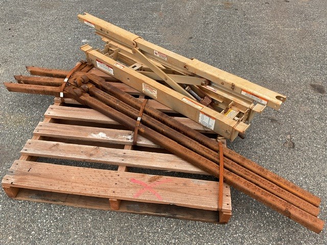 Conveyer Belt Lifter and Rail Brackets