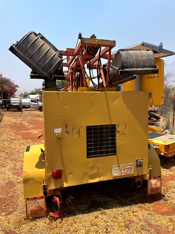 1999 Hilite 6000 Light Tower