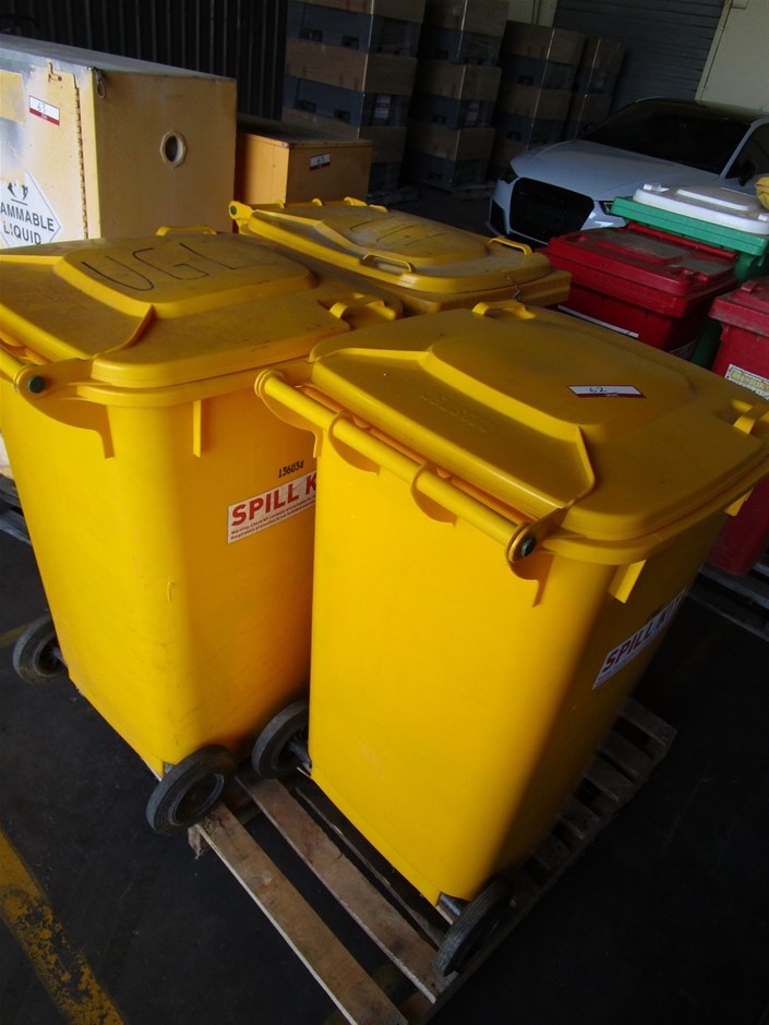 Chemical Mobile Spill Kits. Qty 3