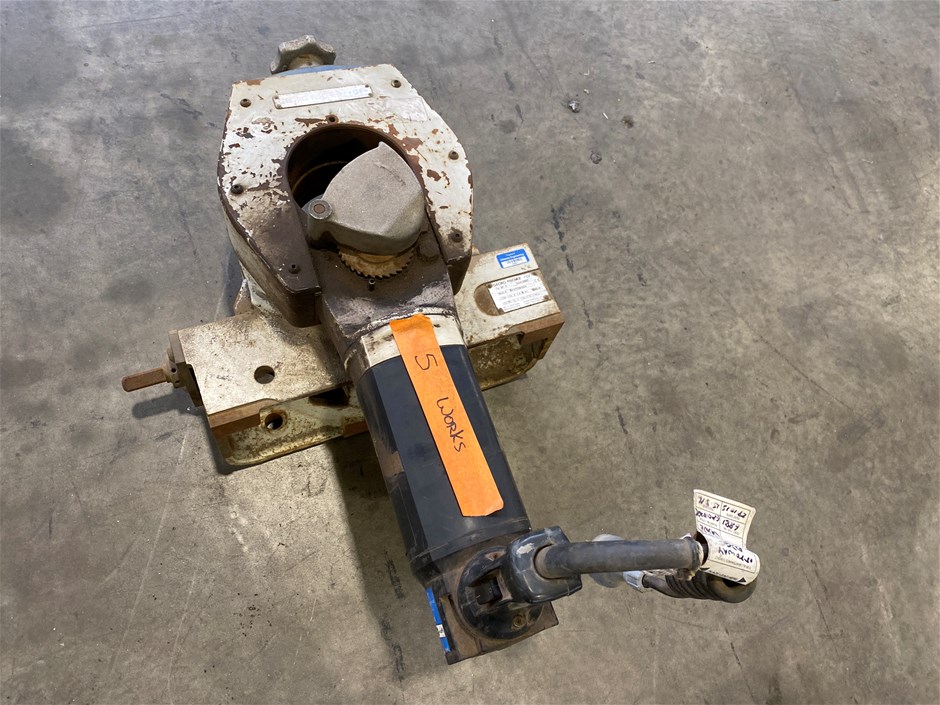 <p>George Fischer RA-4 Pipe Cutter & Beveling Saw</p>