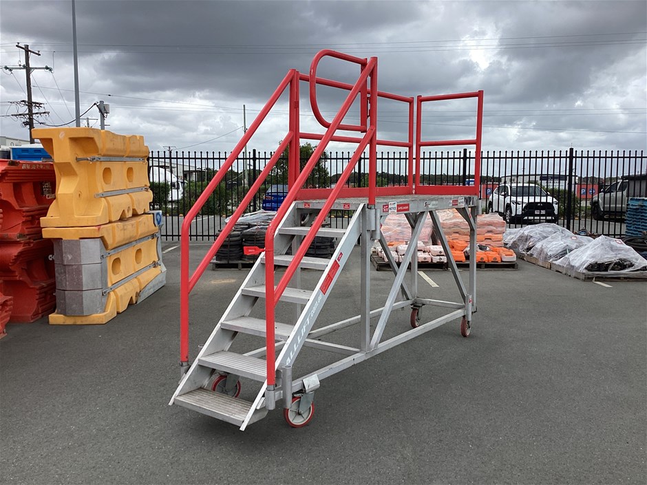 Smart Access Safe Loader Work Platform