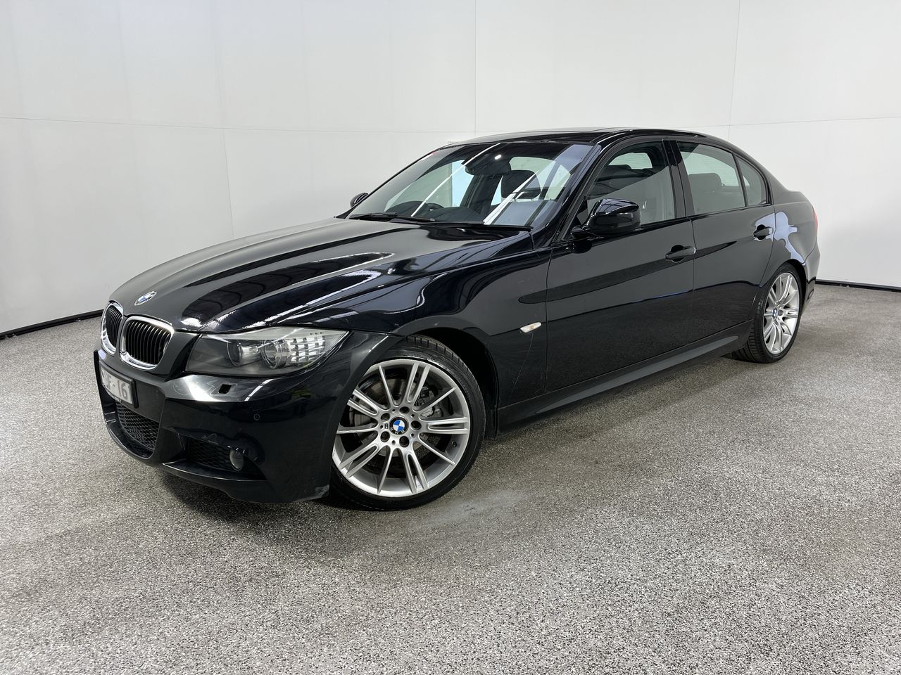 Bmw E90 320i Automatik