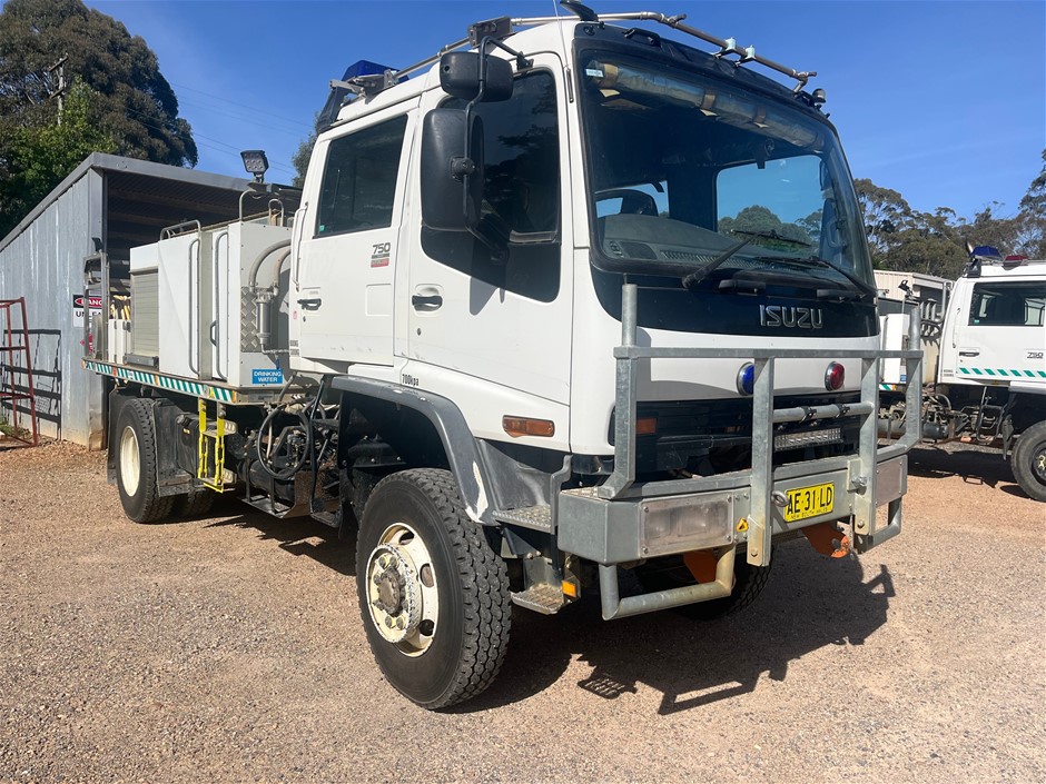 Isuzu 4WD Fire Fighting Trucks