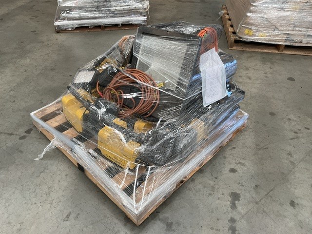 Pallet of Approx 15x Work Lights