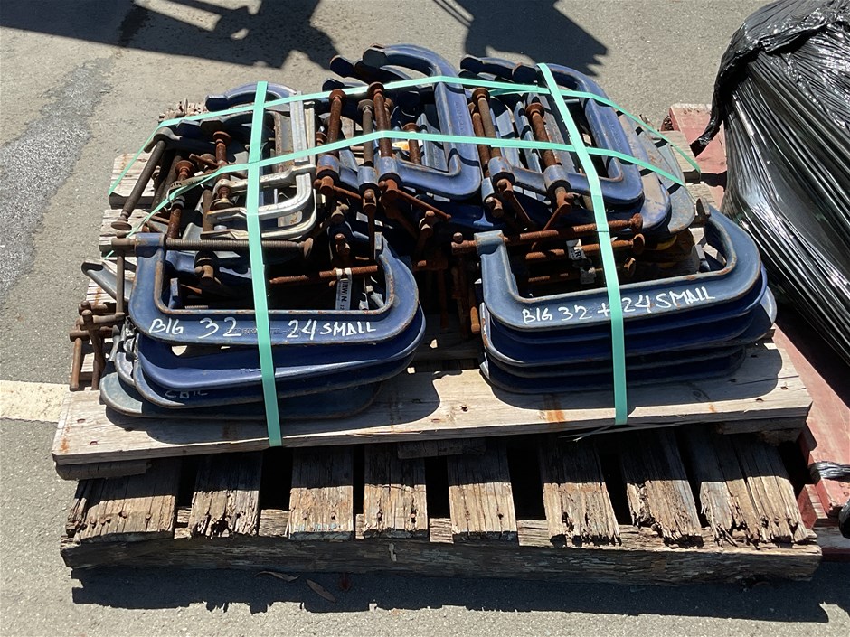 <p>Qty Pipe Clamps x 1 Pallet</p>