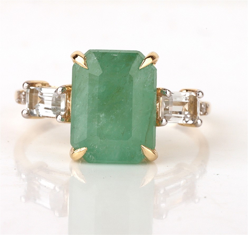 Yellow Gold Natural Emerald  & Diamond Ring with Valuation