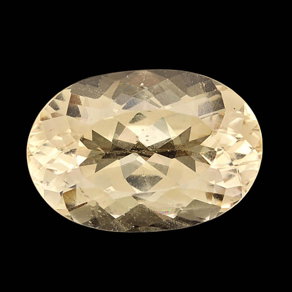 4.28 Carats Yellow Beryl