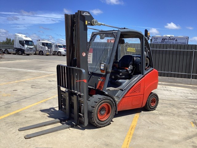 Linde H35T Counterbalance Forklift