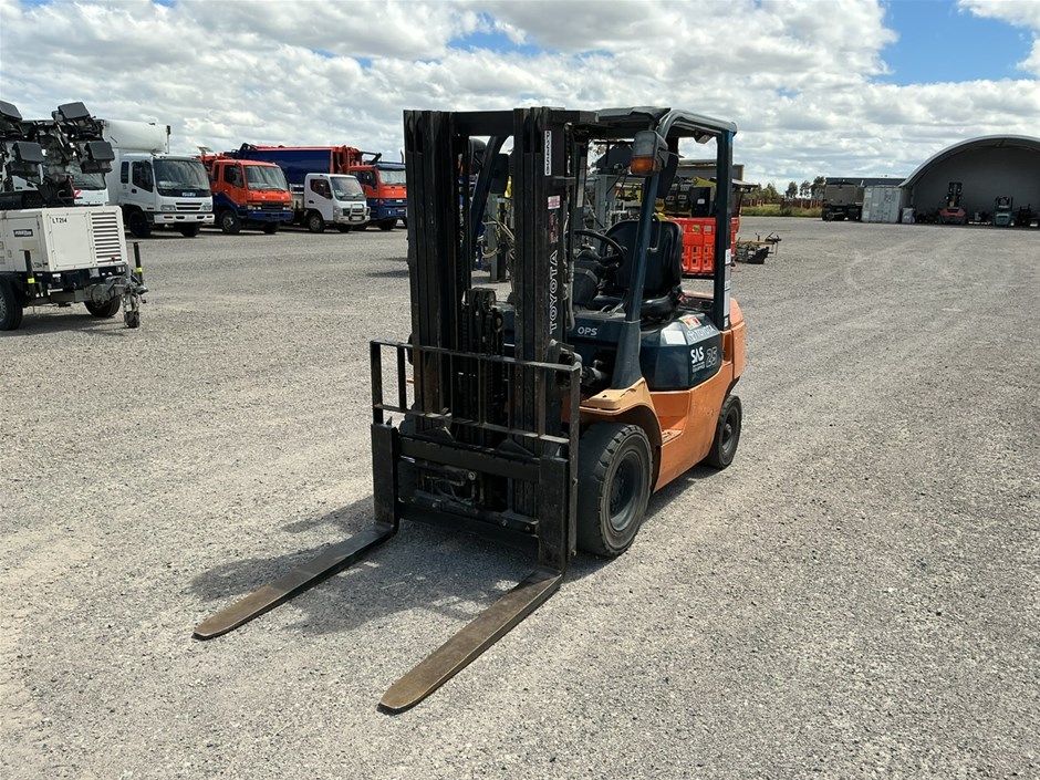 <p>Toyota 42-75G25 Counterbalance Forklift</p>