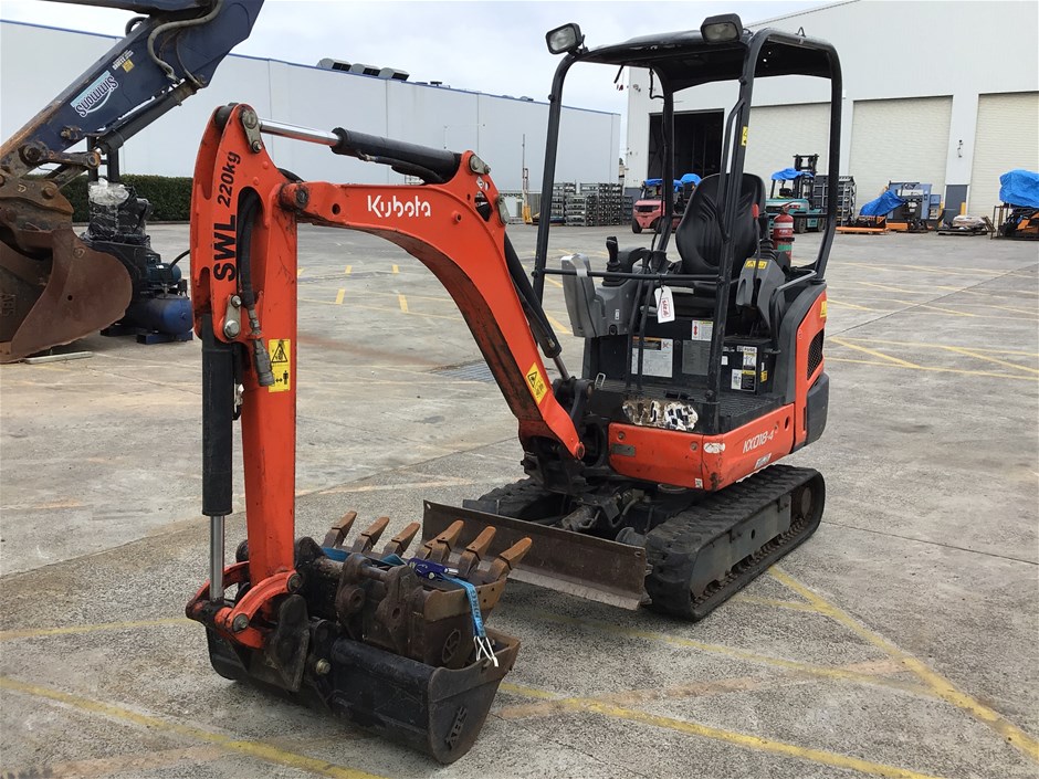 <p>Kubota  KX018-4 Mini Excavator</p>