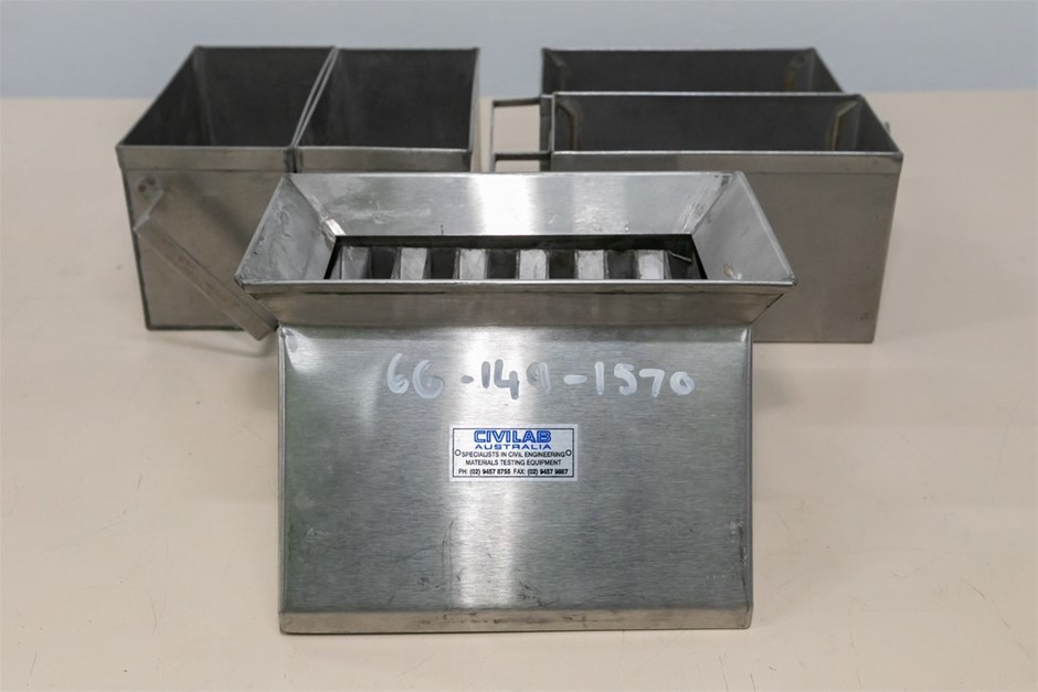 Sample Divider With 10mm x 12 Sample Chutes Auction (0216-5061605 ...