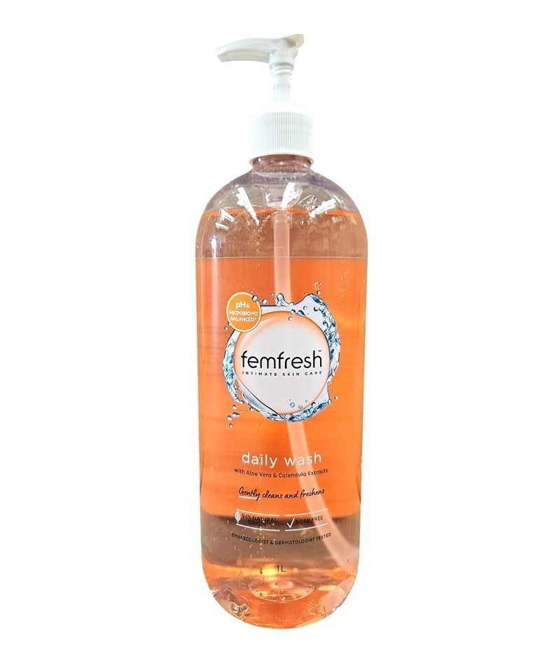 2 x FEMFRESH Intimate Skin Care Daily Wash, 1L. N.B: 1 x damaged pump.