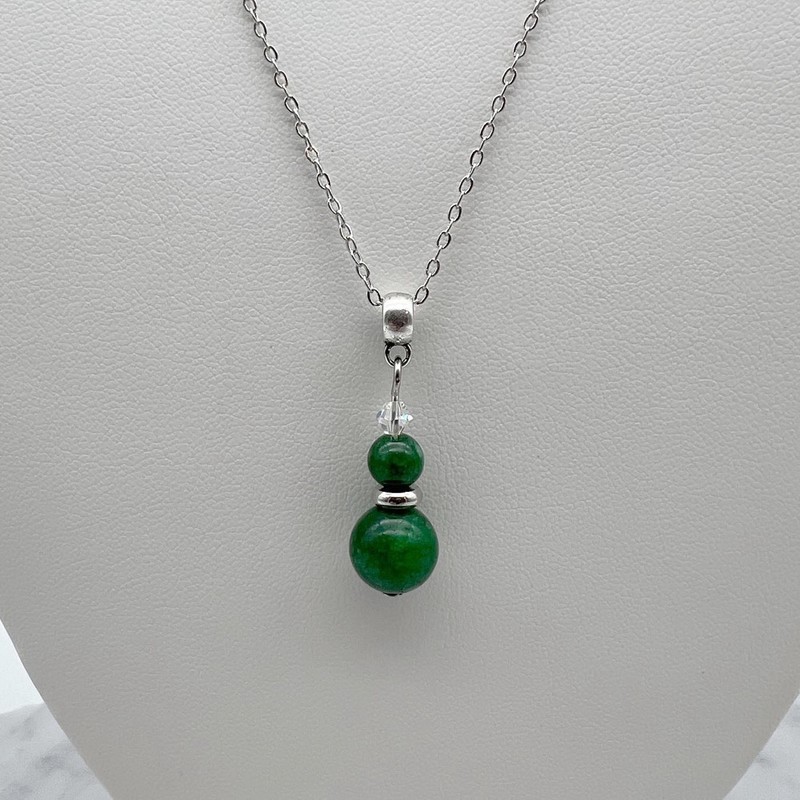 Green Agate & Swarovski Austrian Crystal Platinum Plated Pendant Necklace