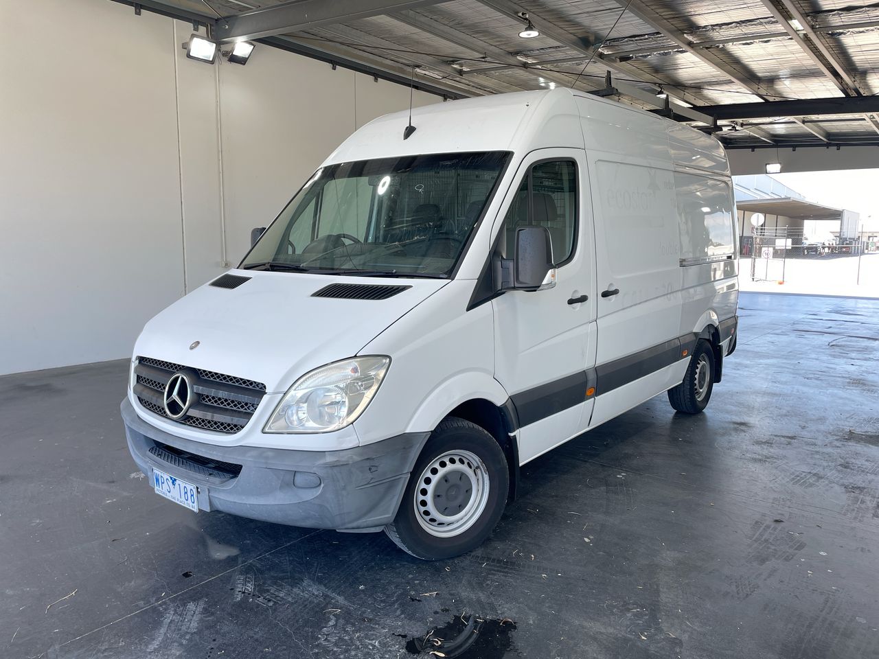 Mercedes Benz Sprinter 313 CDI MWB L/ROOF Turbo Diesel Automatic Van