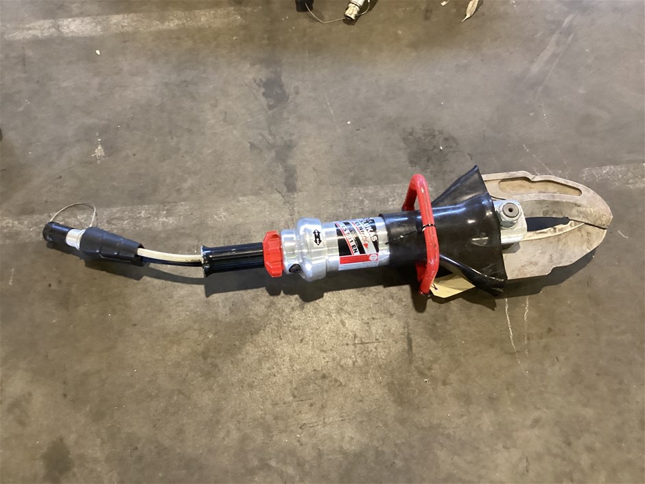 Lukas LS501EN, Hydraulic Rescue Cutter Auction (0023-8021467) | Grays ...