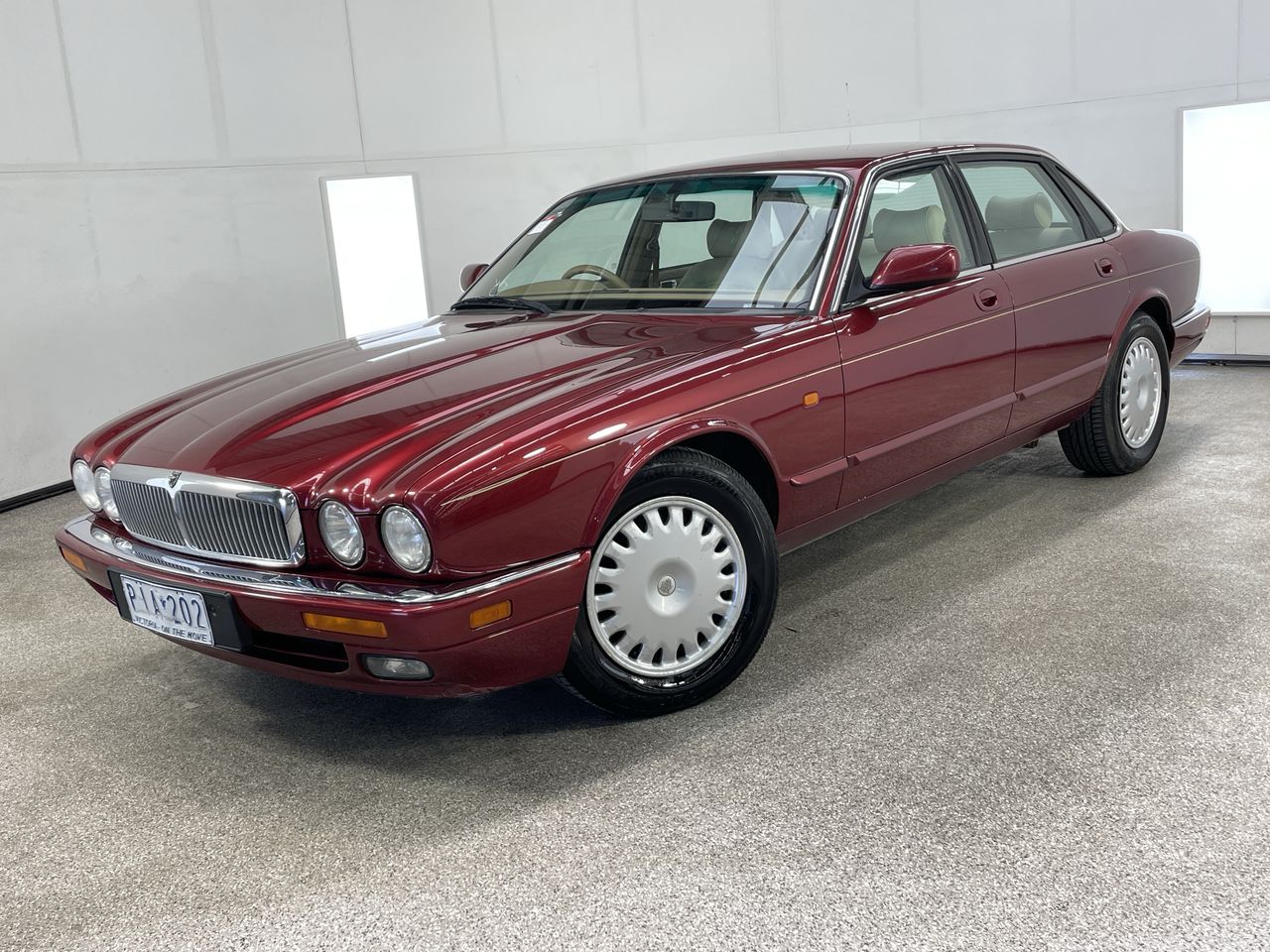 1998 Jaguar XJ6 Automatic Sedan