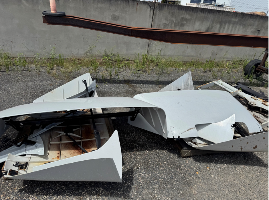 <p><strong>Truck Nose Cones</strong></p>