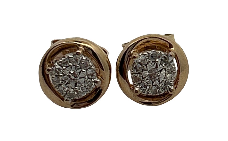 9ct Yellow Gold 0.10ct Diamond Cluster Stud Earrings