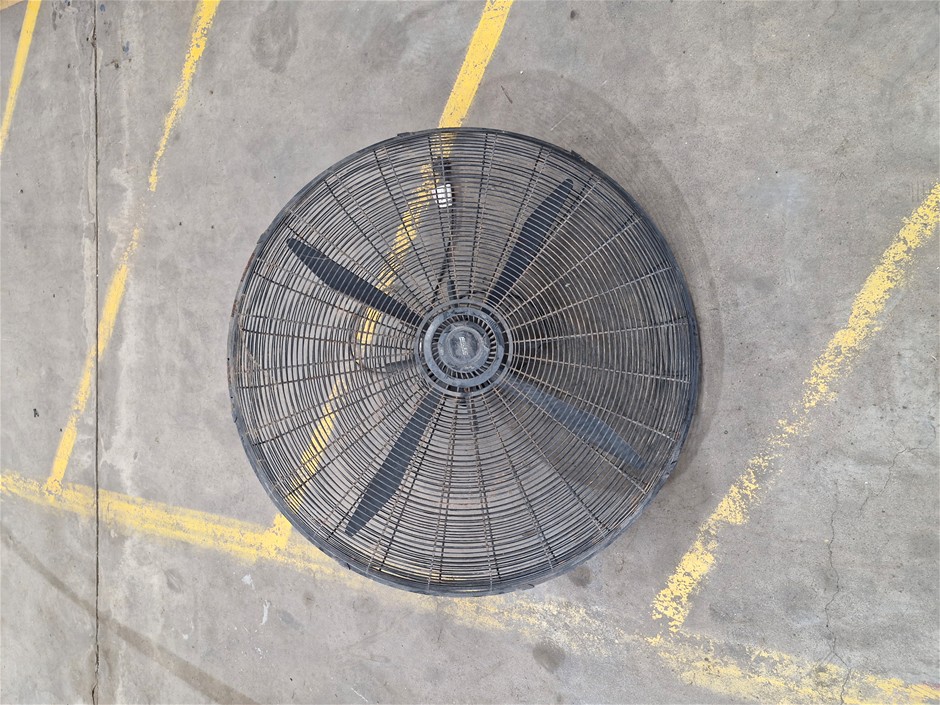 Pedestal Fan - 635mm