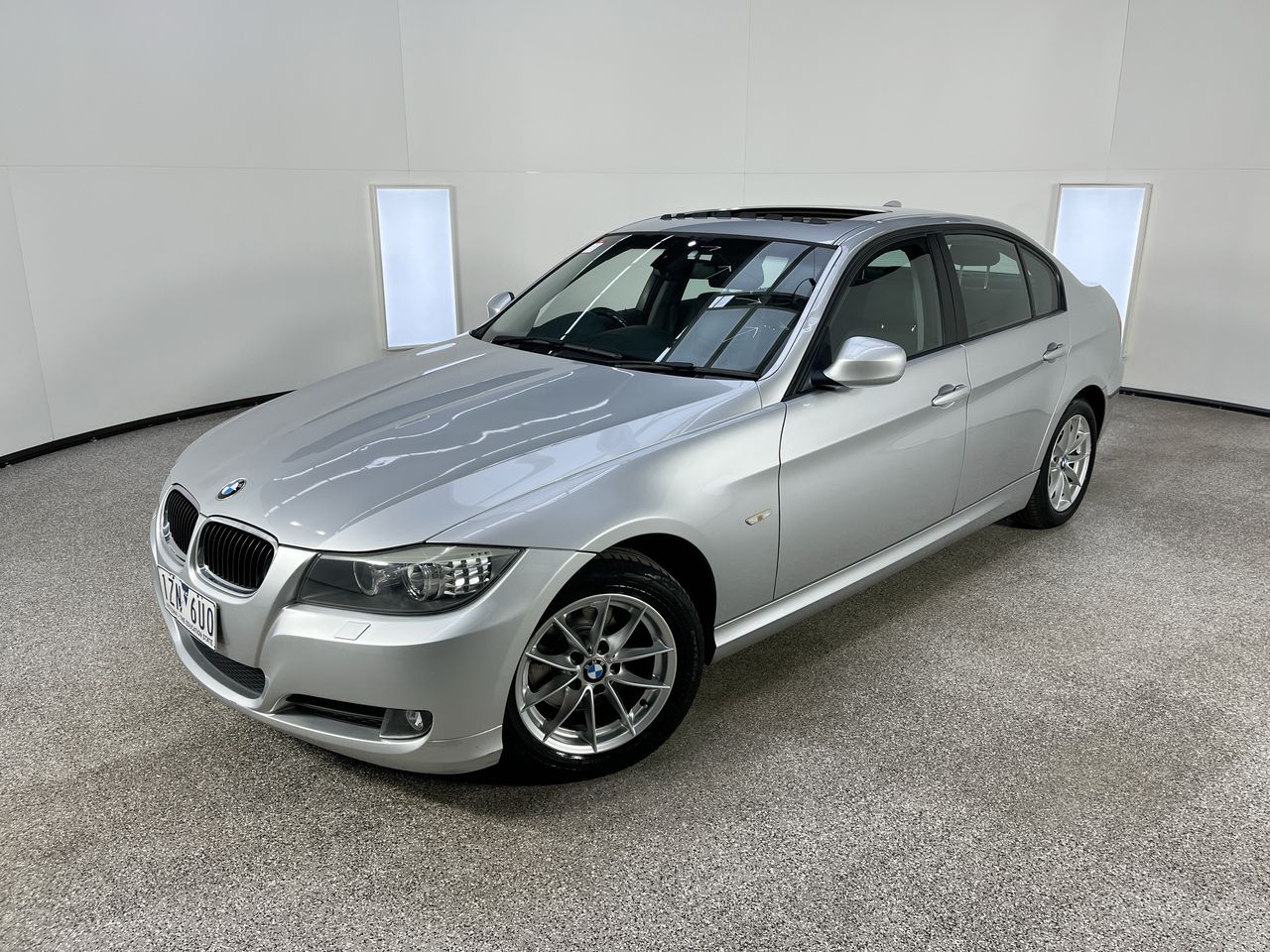 2009 BMW 3 Series 320d EXEC. E90 Turbo Diesel Automatic Sedan