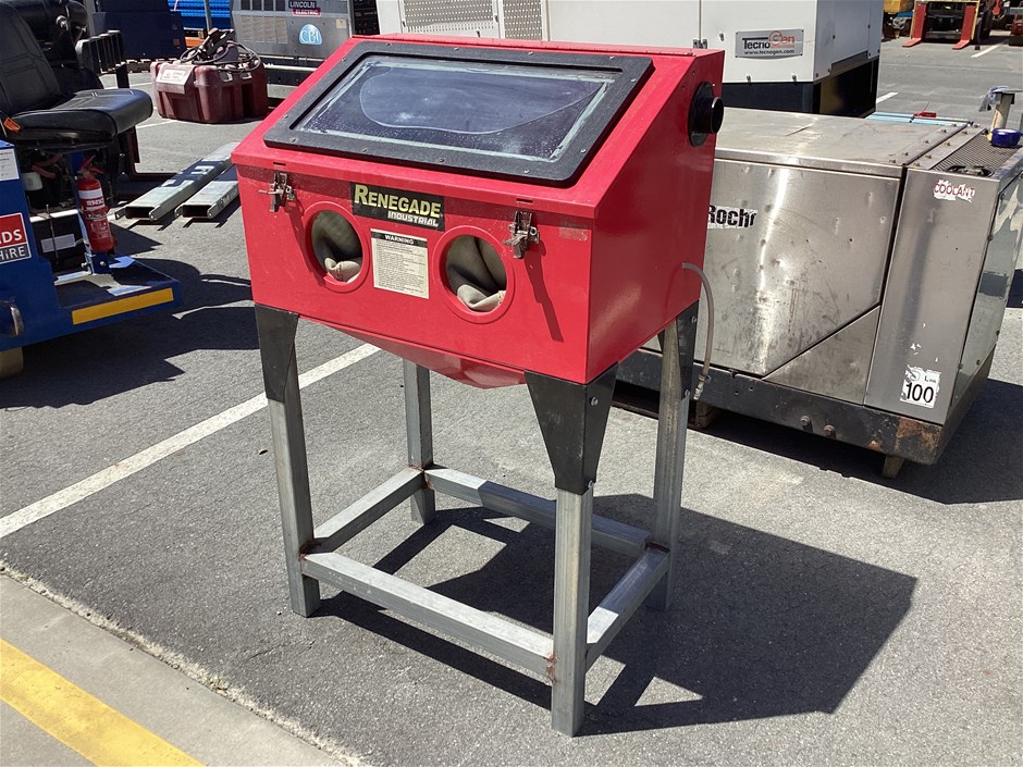 Renegade Idustrial Sand Blaster Cabinet