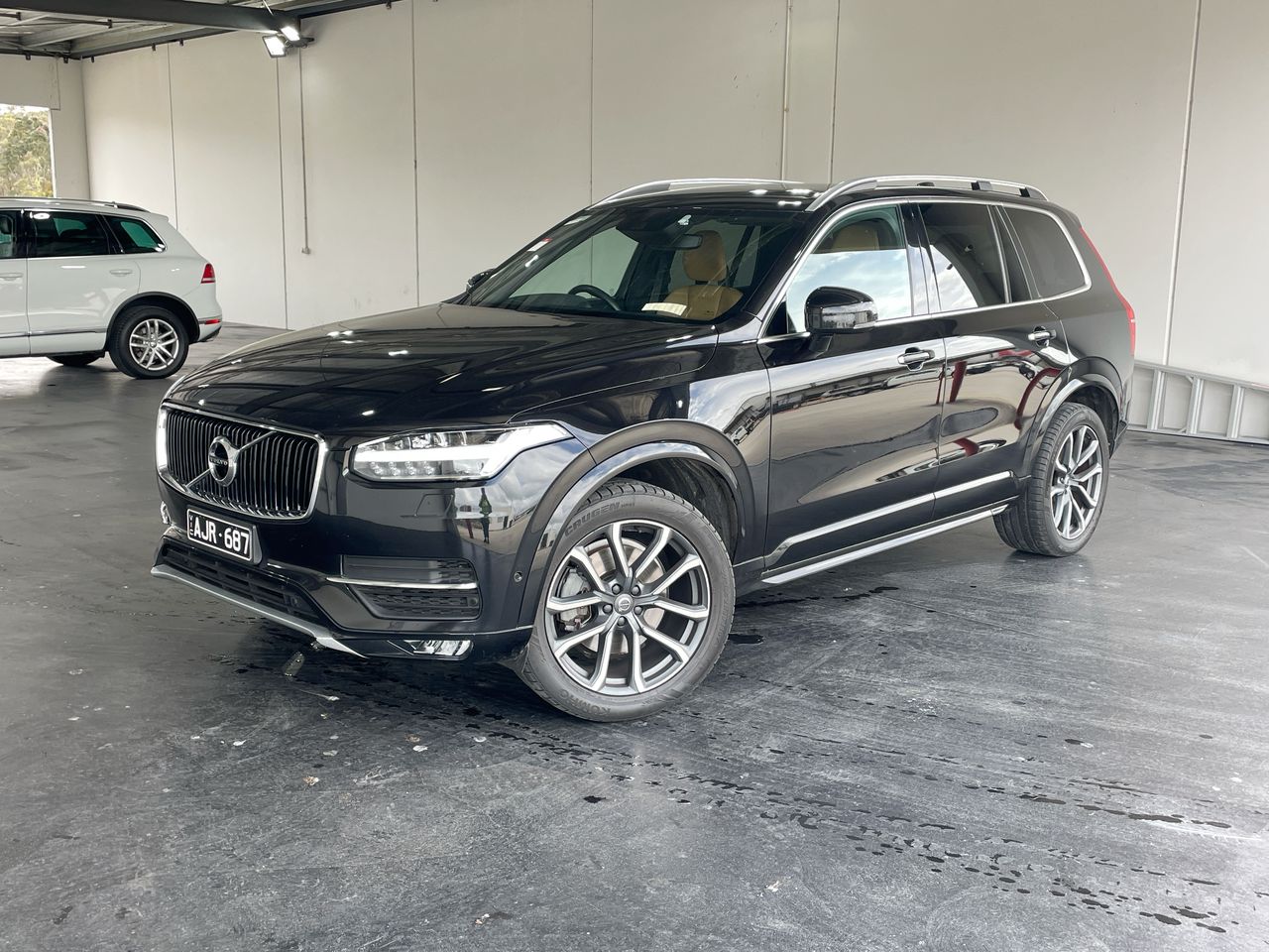 2015 Volvo XC90 T6 MOMENTUM L SERIES Automatic - 8 Speed 7 Seats Wagon