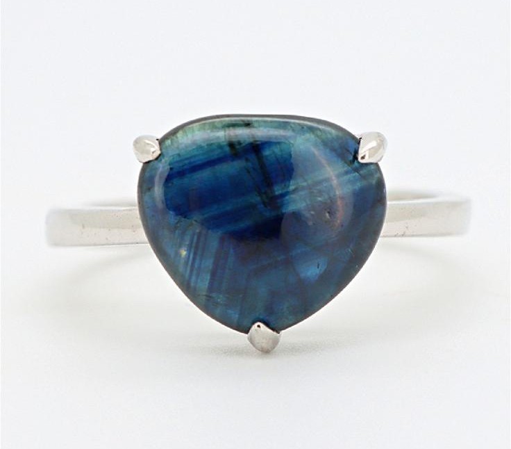 3.72ct Blue Sapphire Ring in Solid 925 Silver, Size 7