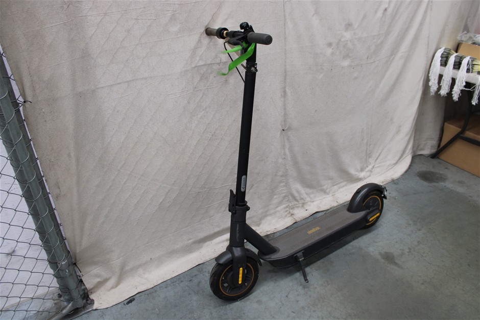 Ninebot Grey/Orange E-Scooter