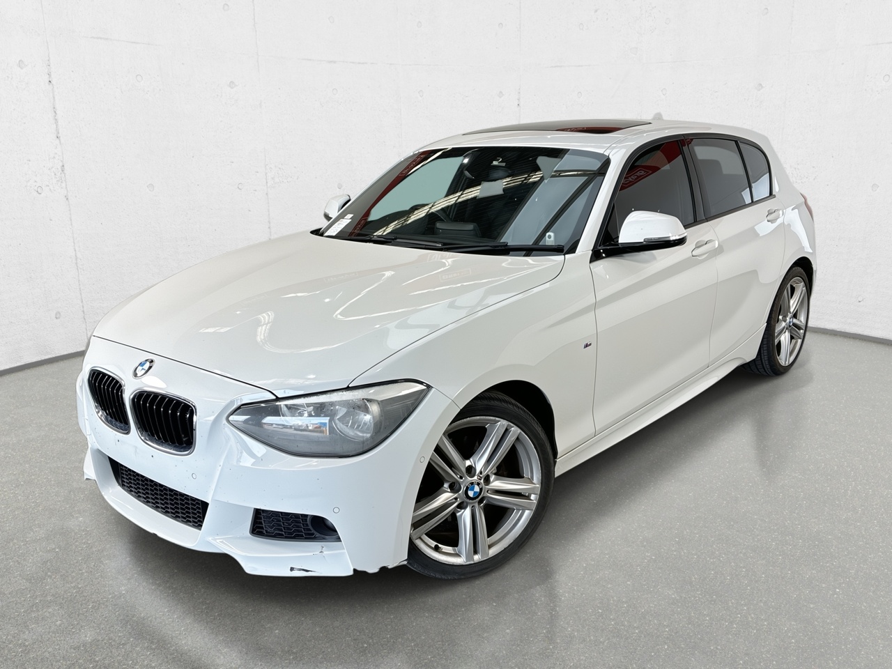 2013 BMW 118i 118i F20 Automatic - 8 Speed Hatchback