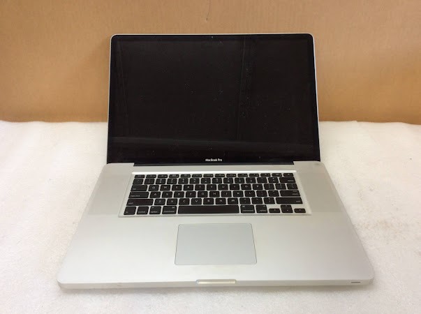 APPLE MacBook Pro Core i7 2.2 17" Early 2011 A1297 Laptop i7-2720QM 4GBRAM