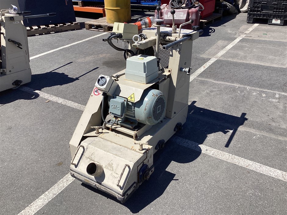 <p>EDCO Concrete Planer</p>