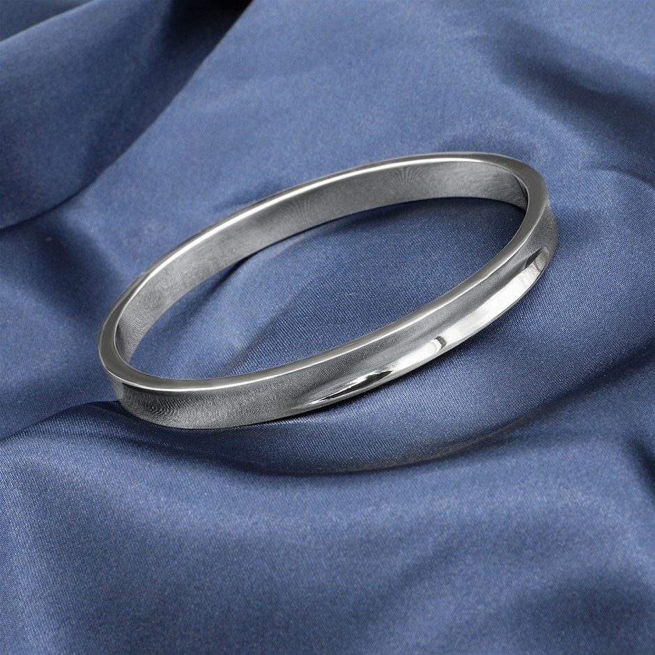 Classic 925 Sterling Silver Plated Bangle