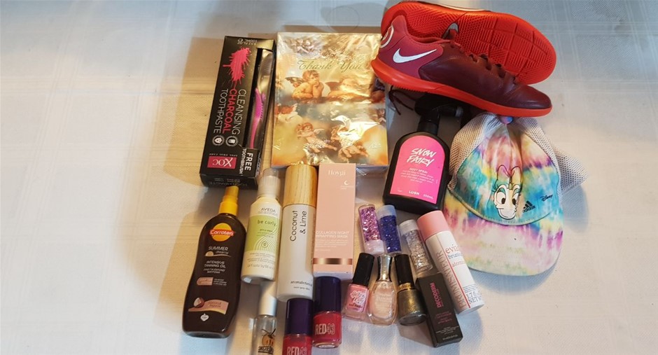 Teens Nike Tiempo US4Y Minor Use and Misc Cosmetics. Others