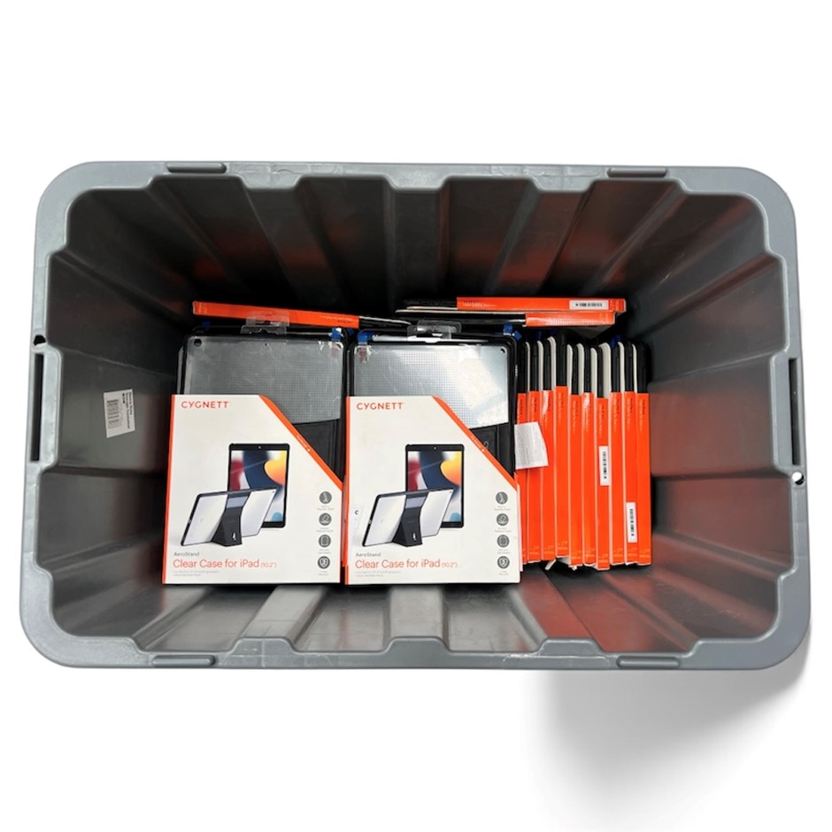42 x CYGNETT 10.2'' iPad AeroClear Slim Clear. Buyers Note - Discount Frei