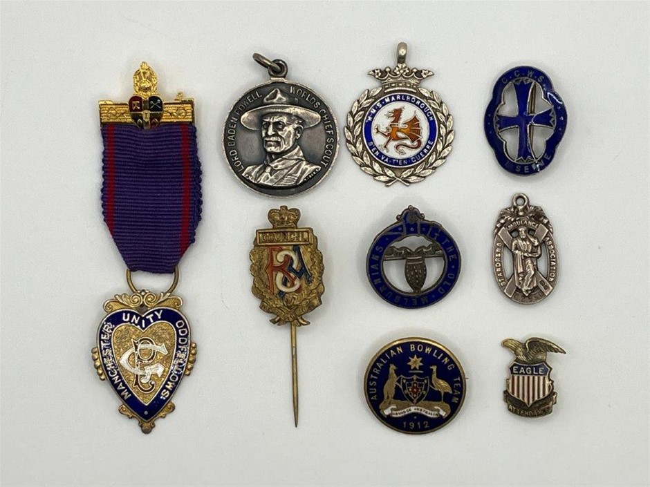9 x AU & GB Historical Commemorative Badges & Medals, C:1882-1931