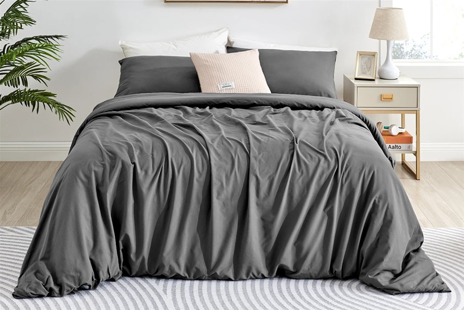 Ovela Ultra Soft Washed Quilt Cover Set (Graphite, Queen)