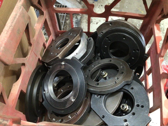 <p>Qty of Pump Adapters for Used for Vice Mounting </p>