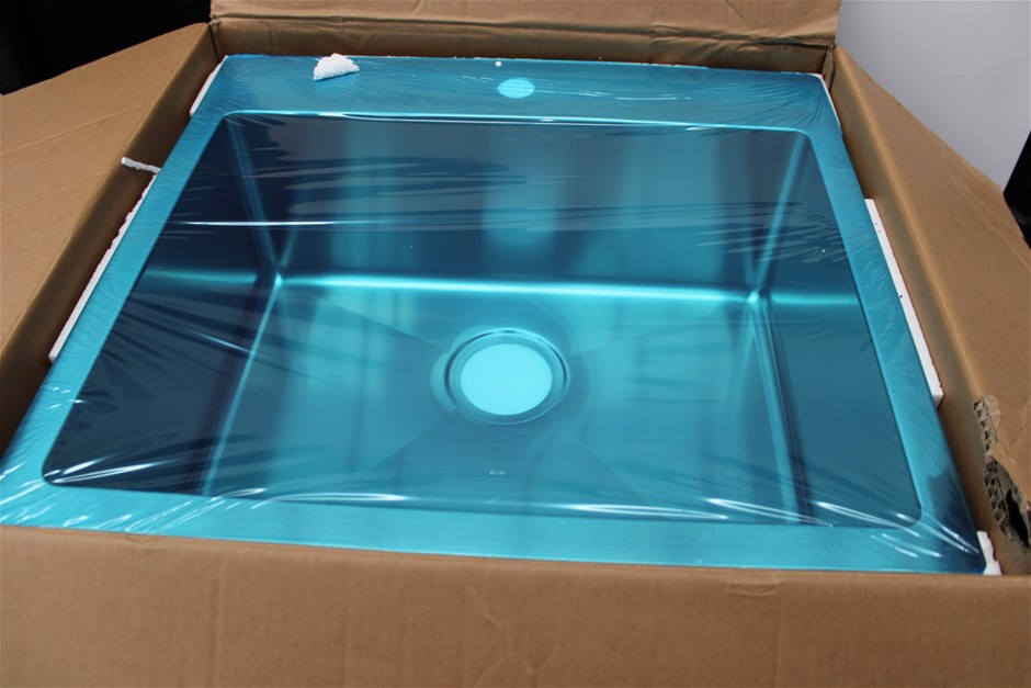 Dellavita FT-102 Sink - In Box