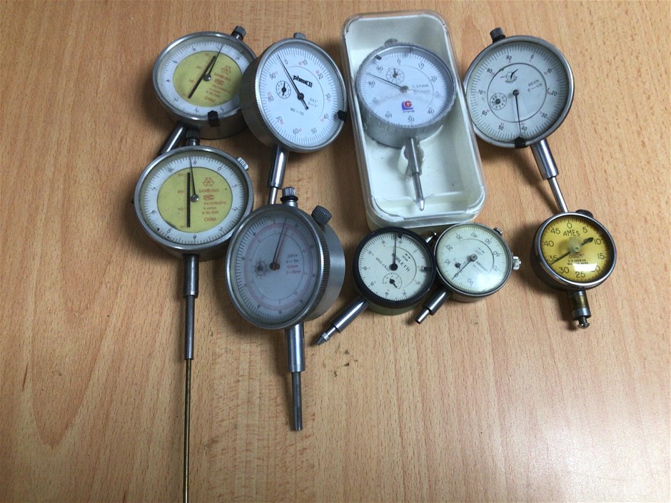 <p>Qty of Assorted Measuring Dial Gauges</p>