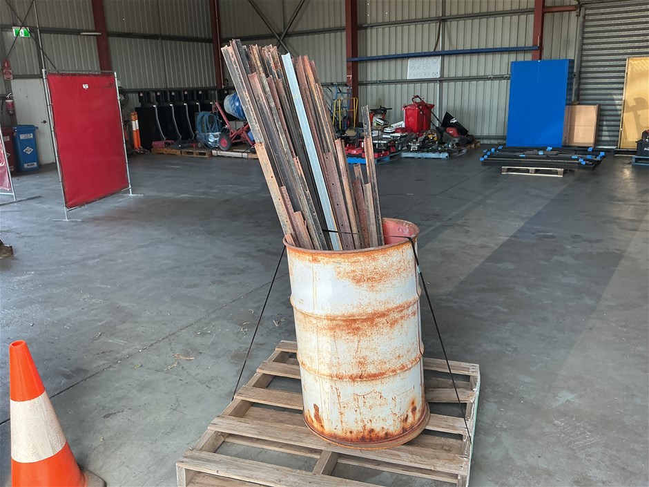 <p>Star Pickets and a Drum</p>