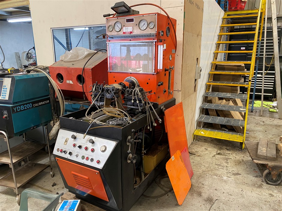 <p>F100 Testing Bench </p>