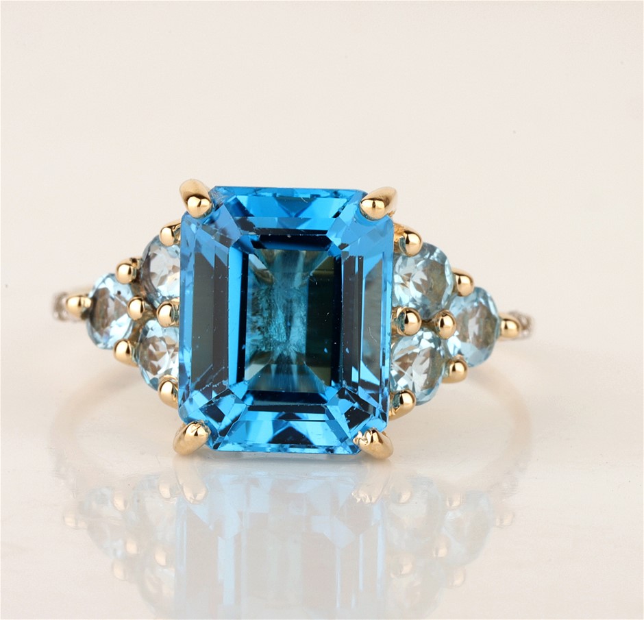 Yellow Gold Natural Swiss Blue Topaz & Diamond Ring with Valuation