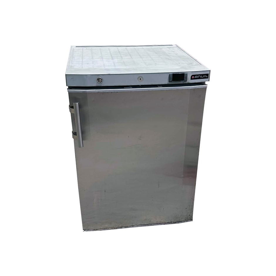 ANVIL ARIE SINGLE DOOR BAR FREEZER