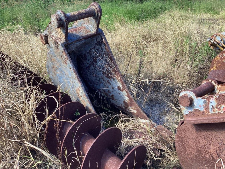 Hydraulic Excavator GP Bucket