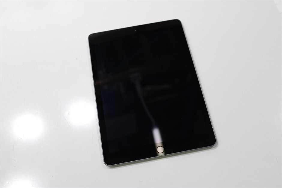 APPLE IPAD 5TH GEN A1822