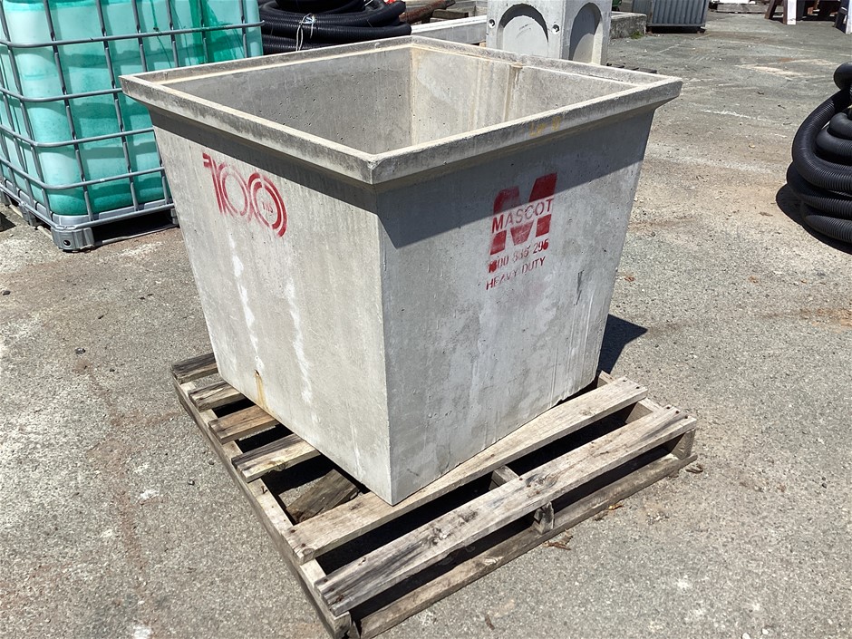 Mascot Concrete Pit