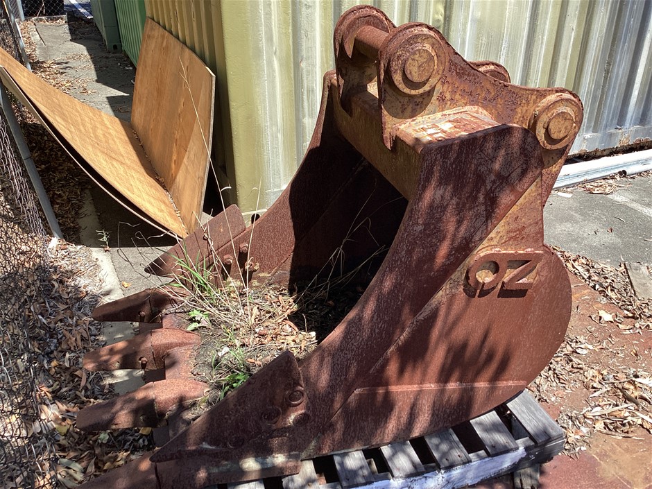 OZ Excavator GP Bucket
